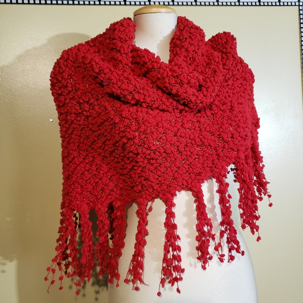 Shoulder wrap.   Knitted.